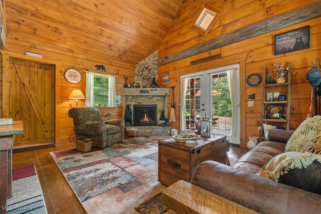 Lewisville, Ohio 43754, United States, 2 Bedrooms Bedrooms, ,1 BathroomBathrooms,Residential,Active,178311