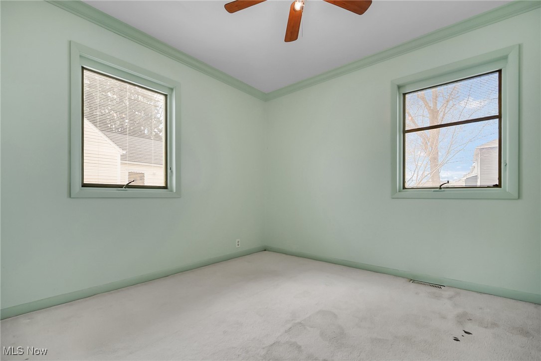 7128 Burridge Avenue, Mentor, Ohio image 14