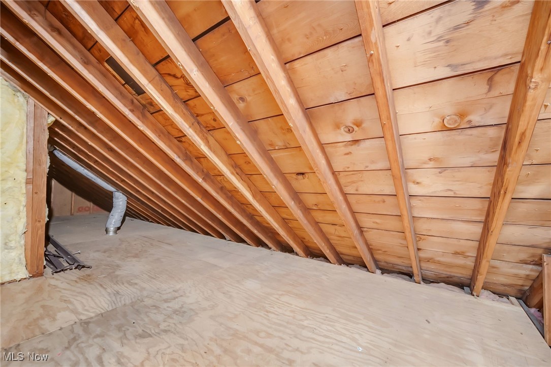 7128 Burridge Avenue, Mentor, Ohio image 32