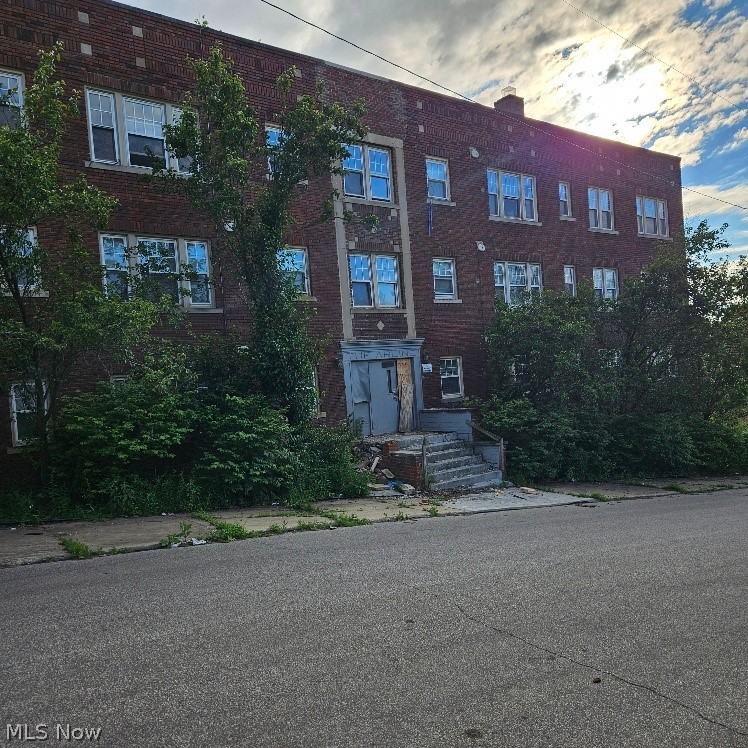 1832 Willowhurst Road