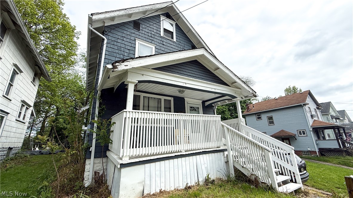 987 Boone Street