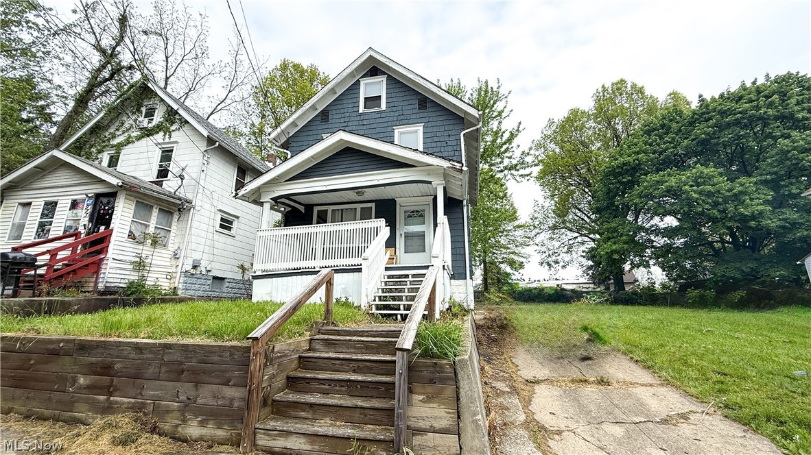 987 Boone Street