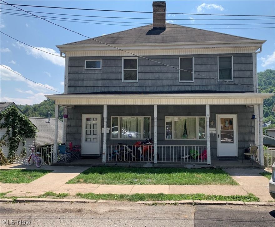 Side by side duplex. 723 has 2 bedrooms with a possible 3rd bedroom in basement, 2 full baths, 725 has two bedrooms, with a possibly 3rd bedroom in attic 2 bathrooms.  both units have off-street parking in rear. Each unit has laundry hook-up.
Minerals do not transfer, tenants will confirm the appointments, at least 48  hour notice for unit #725.
One tenant works many hours, appts may be hard to confirm.