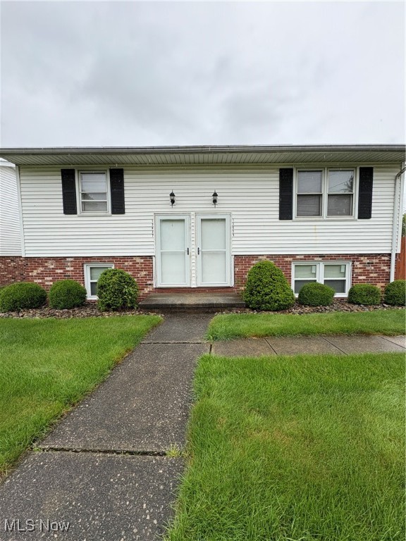 Located in Beloit is this 2 Bedroom/1 Bath Upper Floor Apartment which includes a living room, dining area and a kitchen that has washer and dryer connections and includes a stove and refrigerator which the tenant is to maintain. Monthly rent is $775.00 plus the tenant pays for the electric. Trash and landscaping is included with the monthly rent. This unit has electric heat and there is well water. Full security deposit of $775.00 and first month rent is due before an approved tenant can move in. Minimum 2 year lease required. No smoking, no pets and no Section 8.