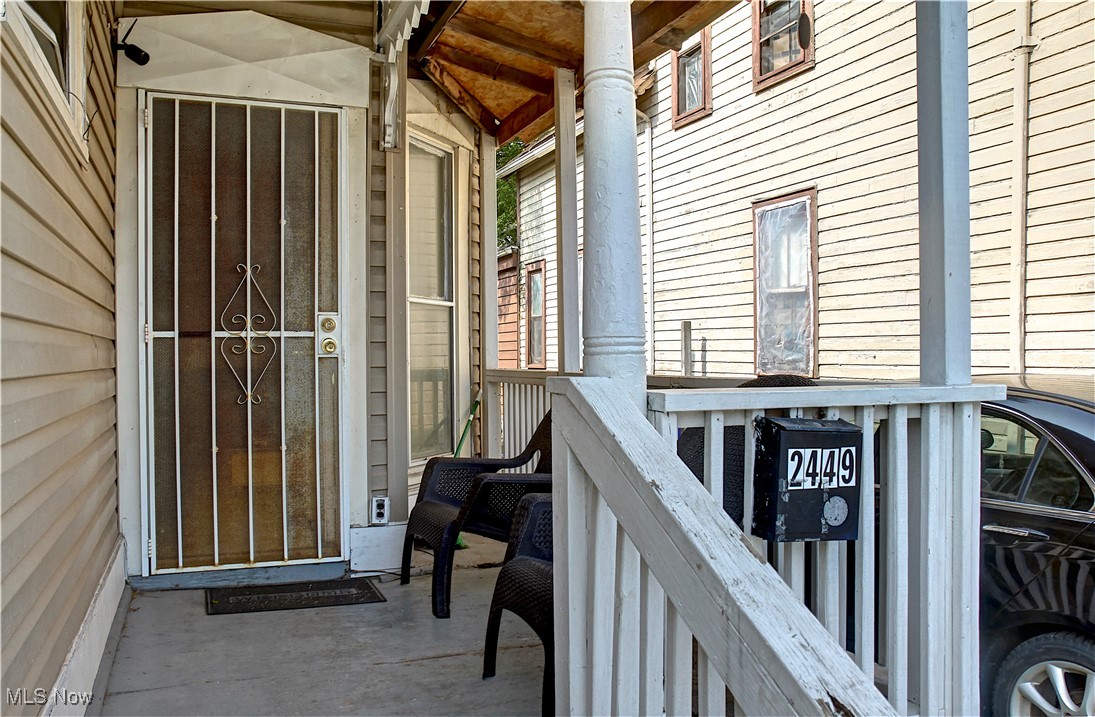 2449 Castle Avenue