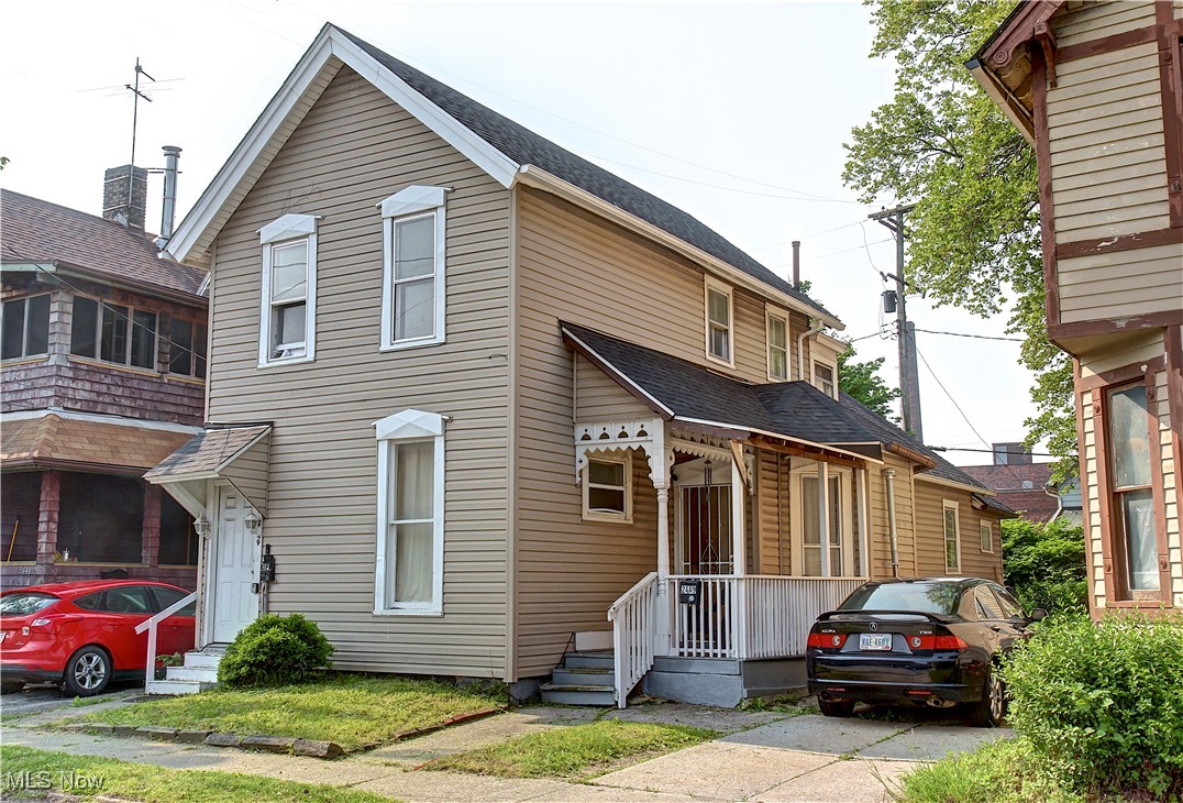 2449 Castle Avenue