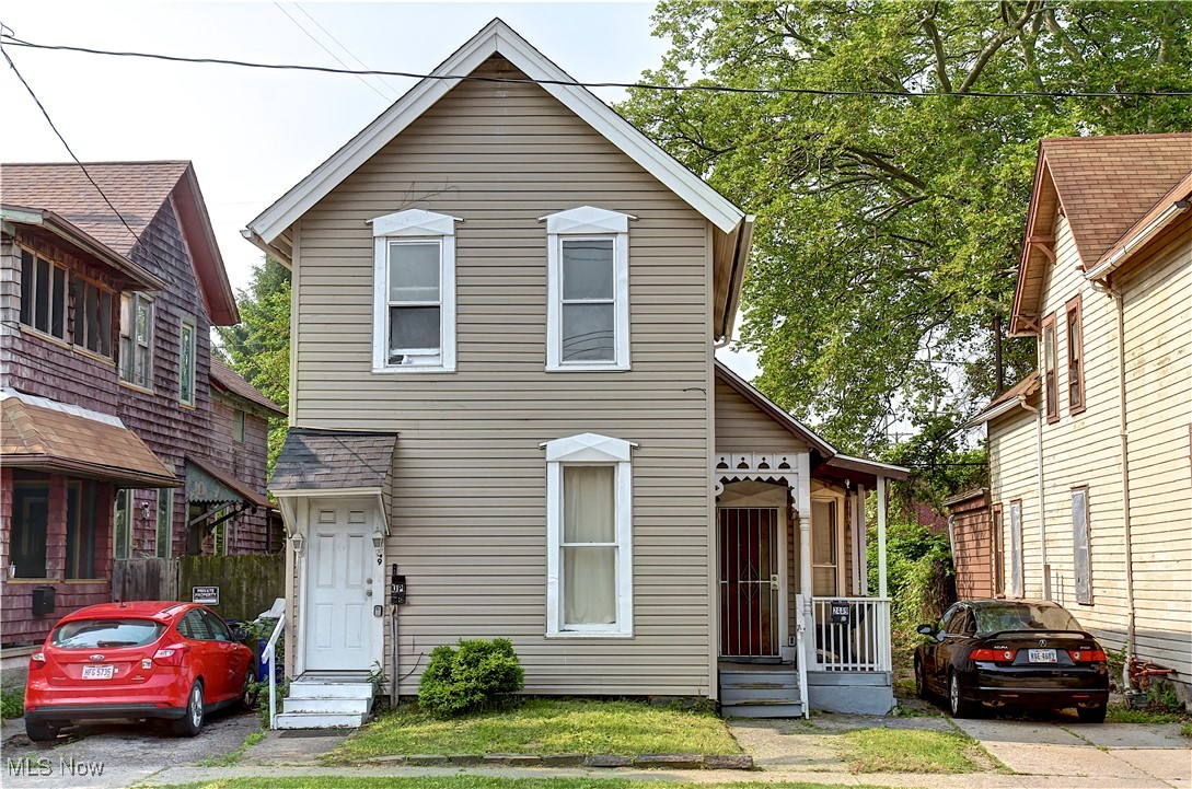 Fantastic Investment Opportunity! This spacious 2-family property in Tremont, Cleveland, features a huge 5-bedroom duplex—one unit is a 2-bed, and the other is a 3-bed. A new roof was installed in 2022. The seller has diligently addressed all necessary repairs and complied with tenant requests, ensuring a well-maintained property. Enjoy a prime location with easy access to local amenities and parks. Don't miss out on this chance to invest in a thriving neighborhood!