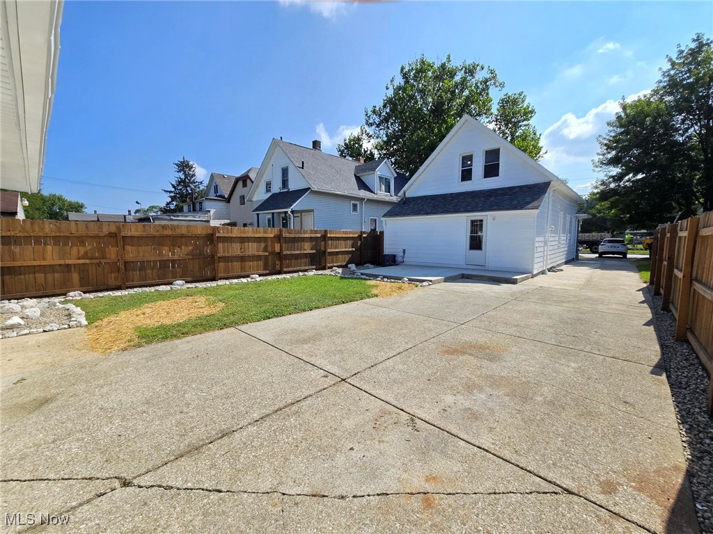 Charles K Eichorn & J H Storer - Residential