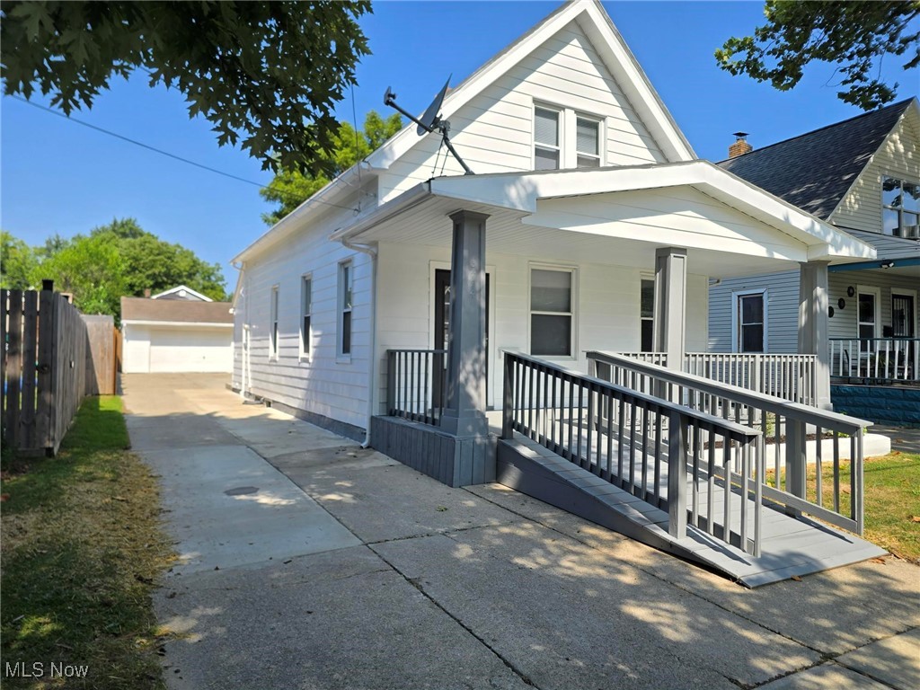 Charles K Eichorn & J H Storer - Residential