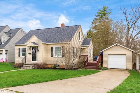 Homes For Sale - 1852 Euclid Avenue<br/> Muskingum County, Zanesville, OH 43701