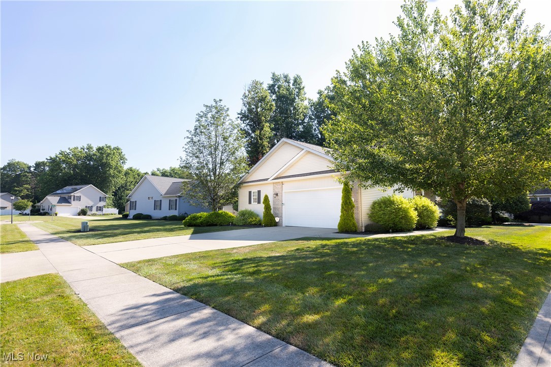 829 Dogwood Lane