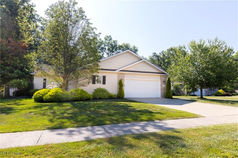 Photo for 829 Dogwood Lane
