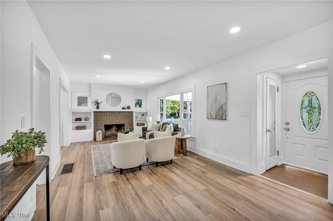 Meadowbrook Land Cos Cedar-Ta - Residential