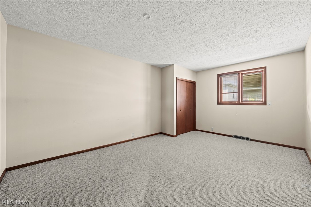 North Canton - Commercial Sale