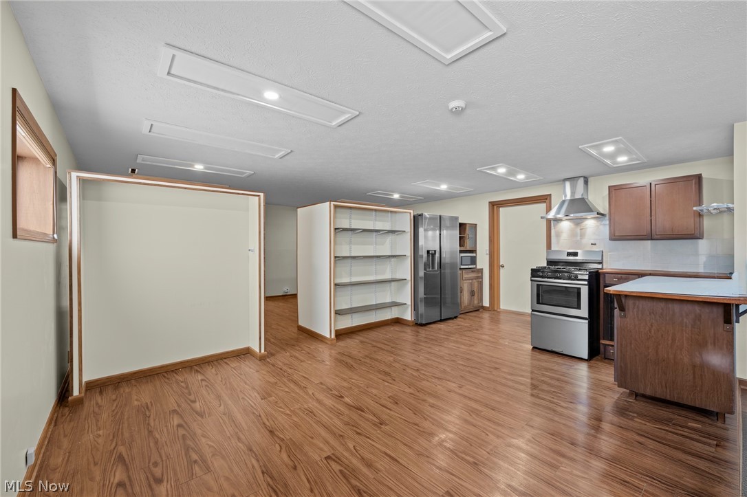 North Canton - Commercial Sale