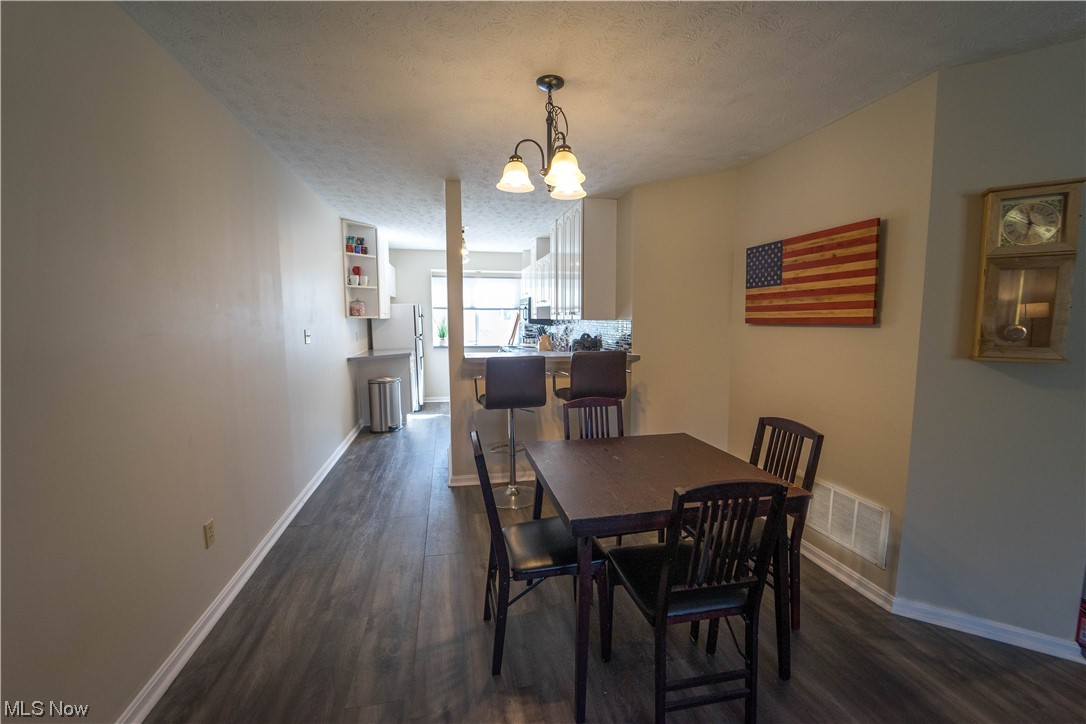 Village/Pointe West - Residential