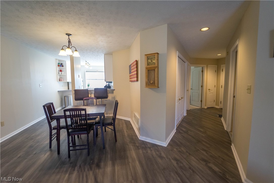 Village/Pointe West - Residential