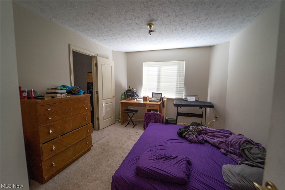 Village/Pointe West - Residential