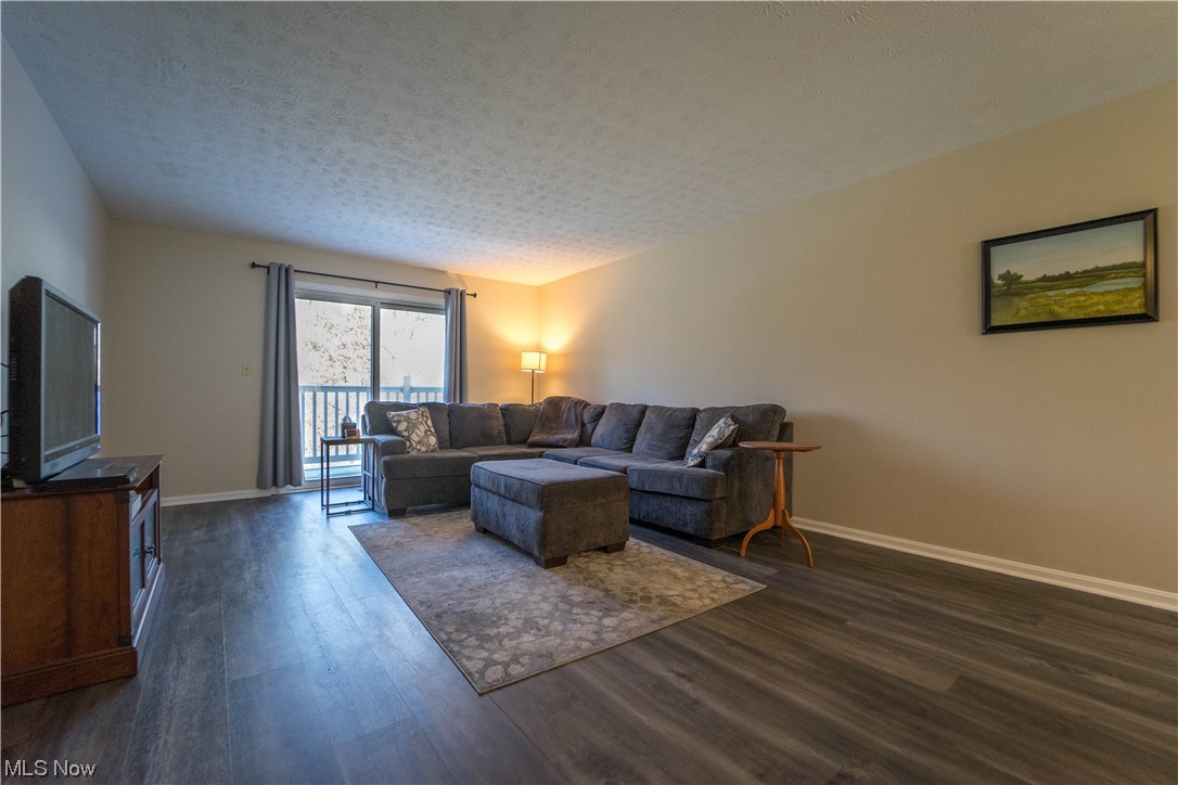 Village/Pointe West - Residential