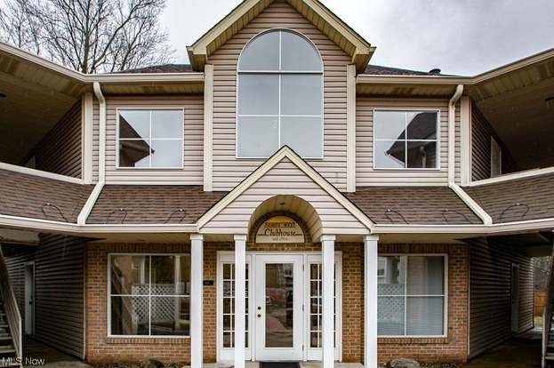 Village/Pointe West - Residential