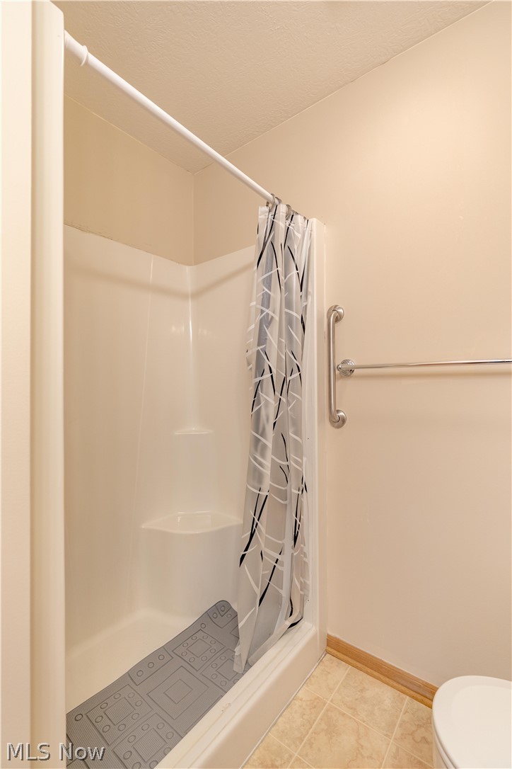 University Villa Condo Ph 03 - Residential