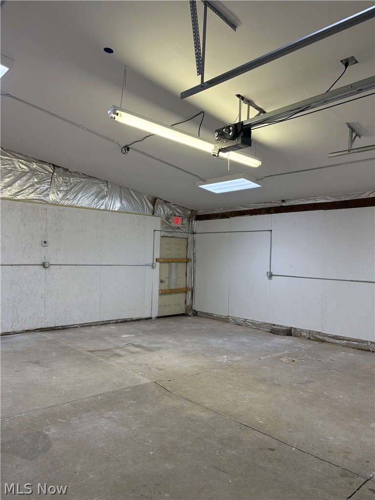 Jackson Sec 24 - Commercial Lease