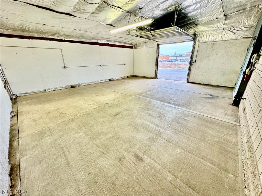 Jackson Sec 24 - Commercial Lease