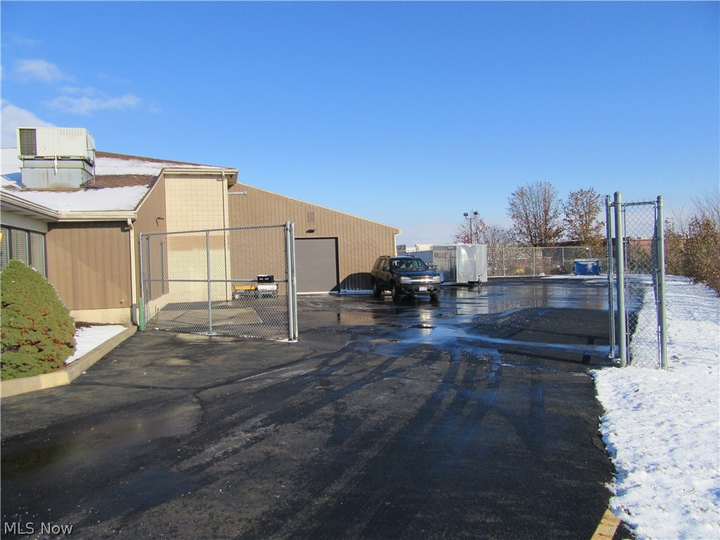 Jackson Sec 24 - Commercial Lease