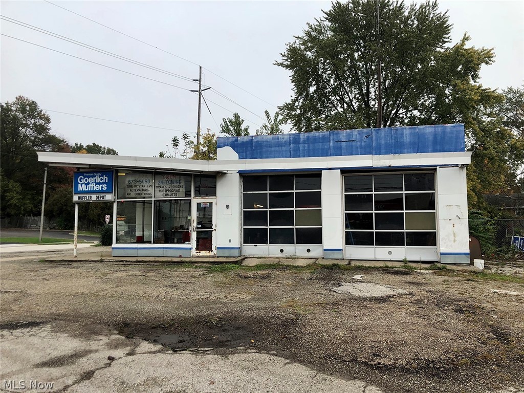 Glenview - Commercial Sale