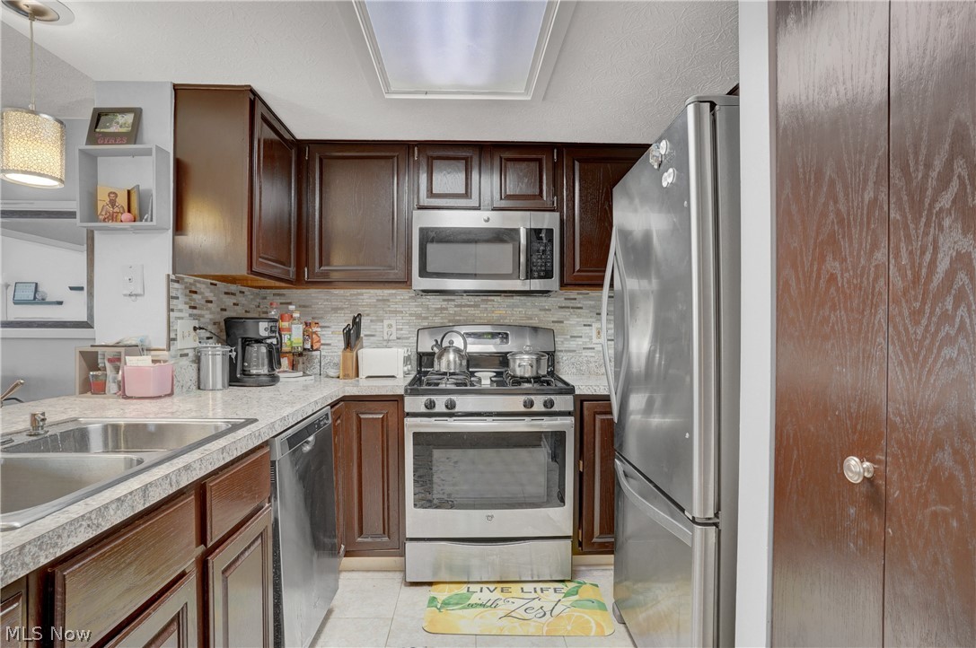 Pine Mill Ridge Condo - Residential