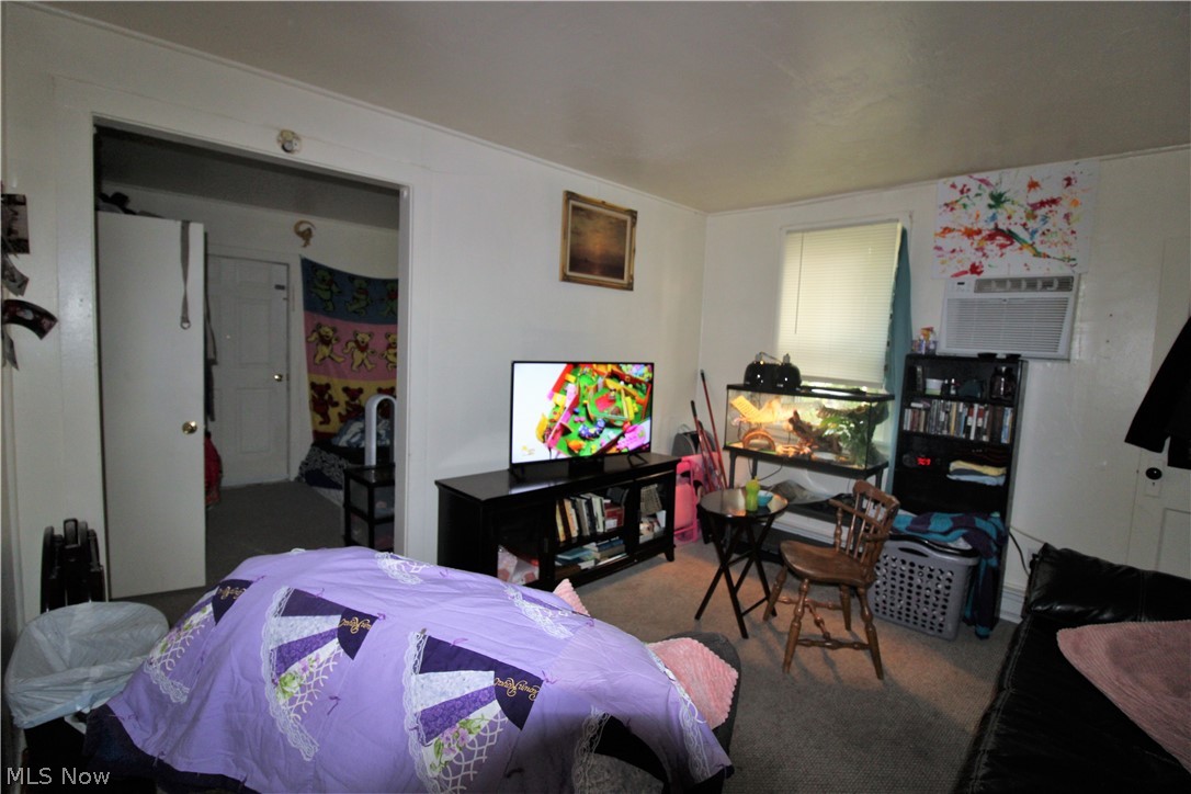 Clinton - Residential Income