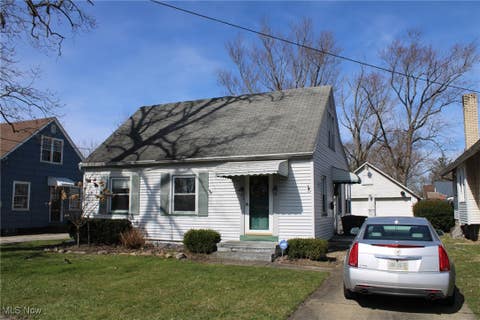 Photo for 1136 Hazelwood Avenue SE