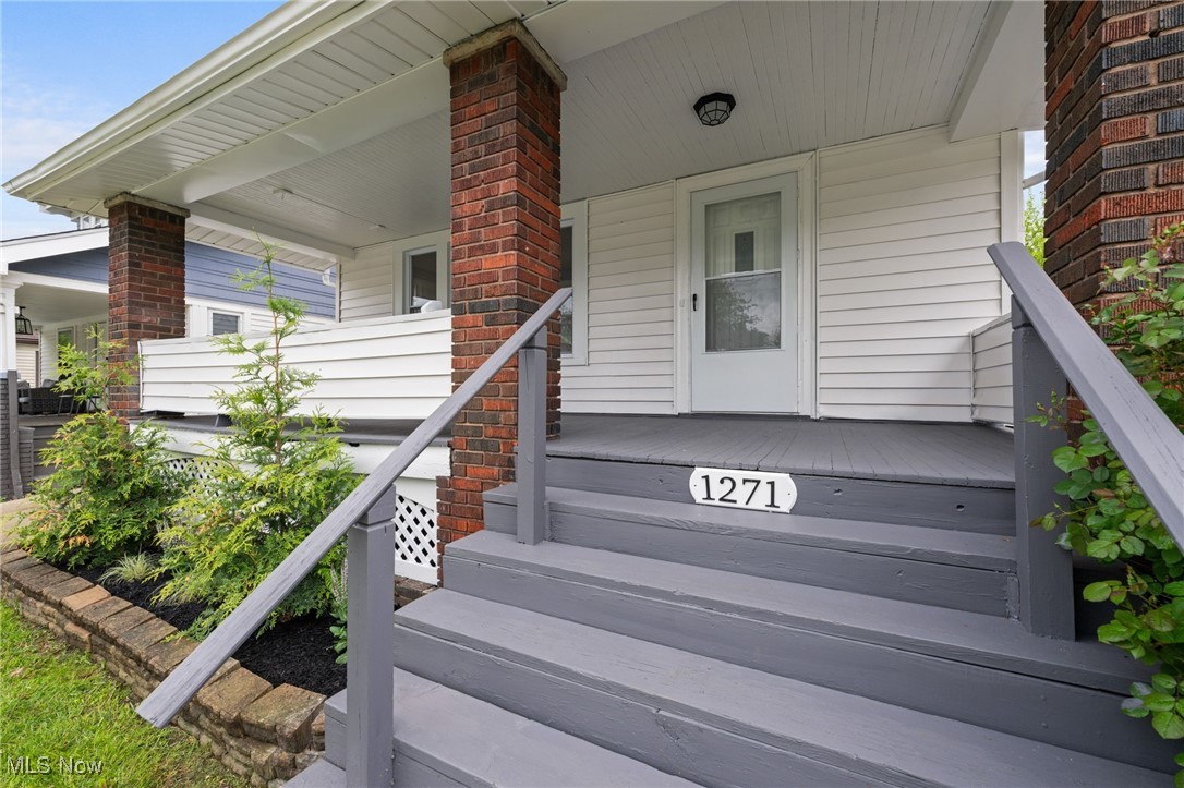 1271 W 89th Street