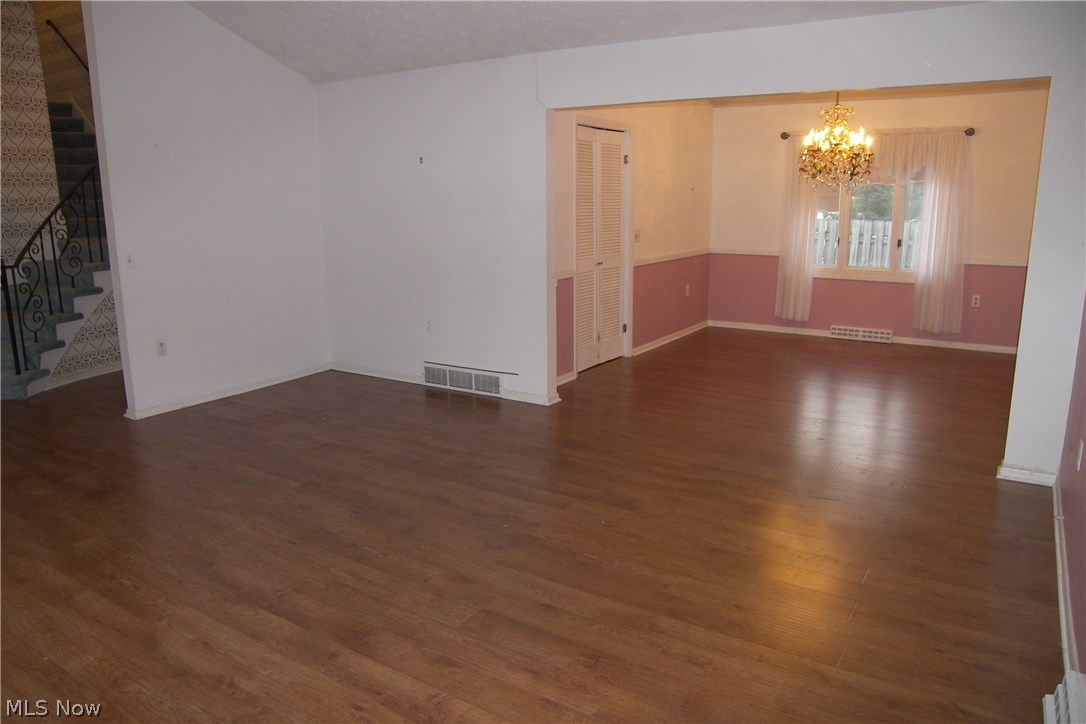 Hidden Hollow 01 - Residential