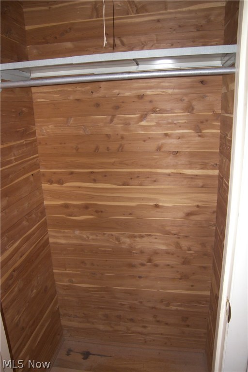 Hidden Hollow 01 - Residential