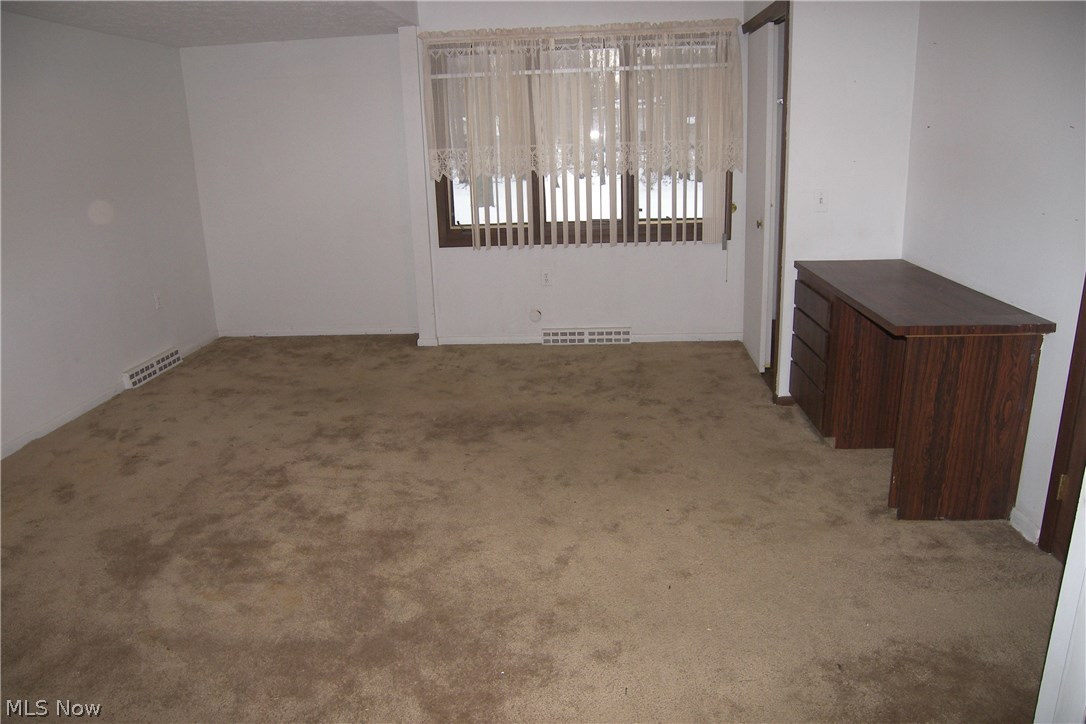 Hidden Hollow 01 - Residential