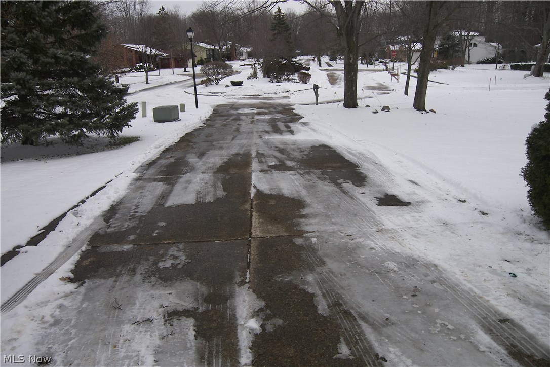 Hidden Hollow 01 - Residential