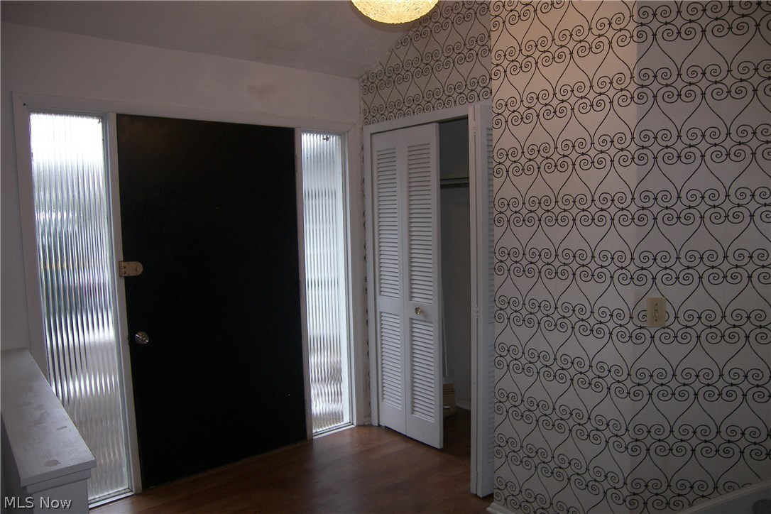 Hidden Hollow 01 - Residential