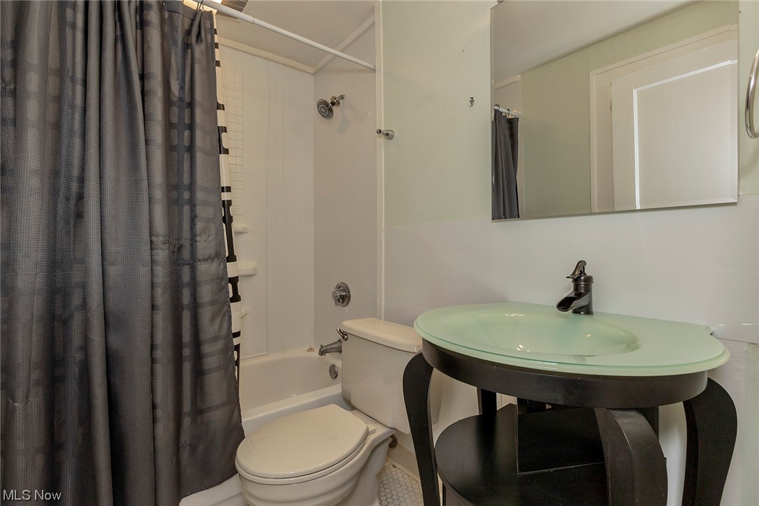 Land & Home Co - Residential Income