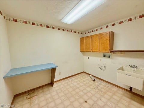 Tiny photo for 6899 Corrine Drive NW, Canton, OH 44718 (MLS # 5255343)