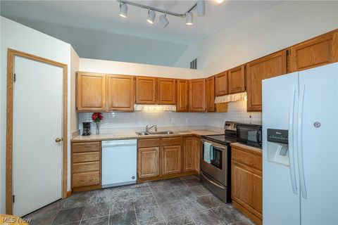 Tiny photo for 1775 Glenwood Drive, Twinsburg, OH 44087 (MLS # 5187714)