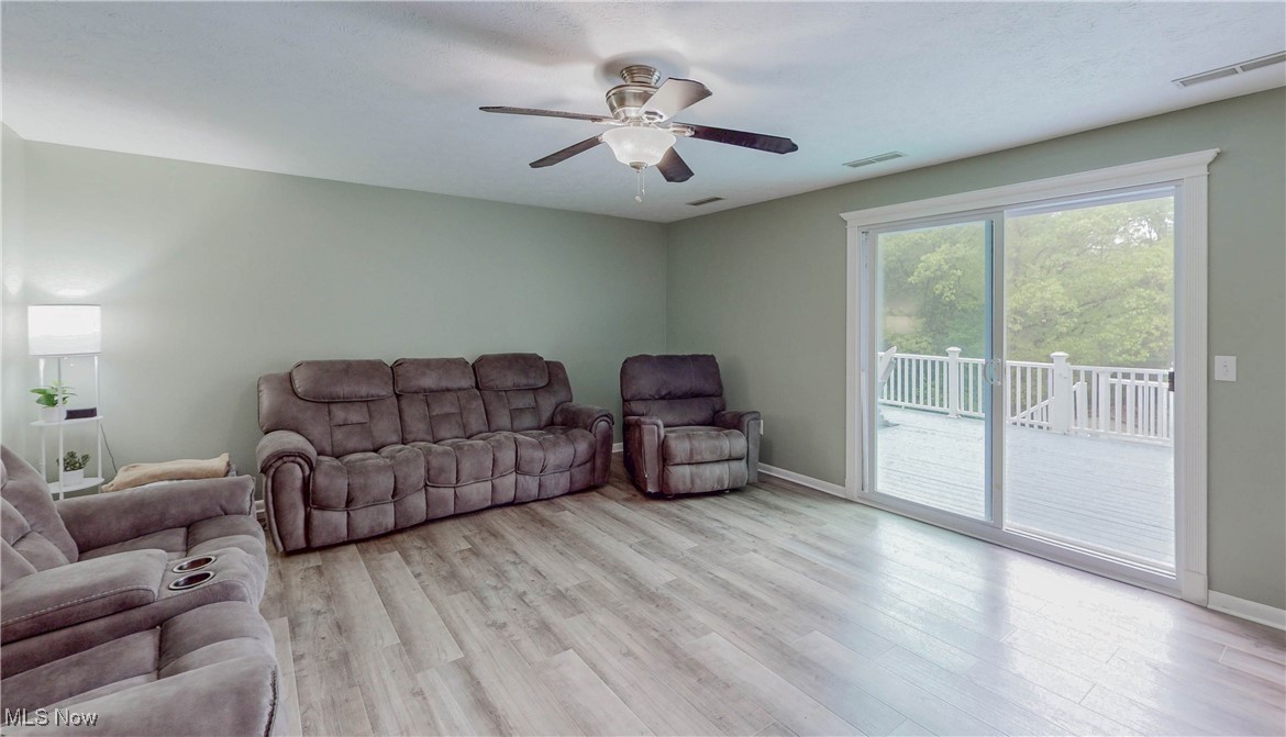 1379 S Polen Avenue, Mogadore, Ohio image 30