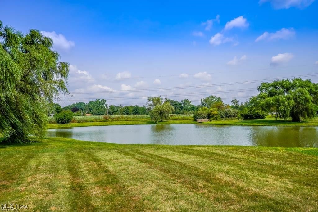 Copley, Ohio 44321, United States, 2 Bedrooms Bedrooms, ,2 BathroomsBathrooms,Residential,Pending,153211