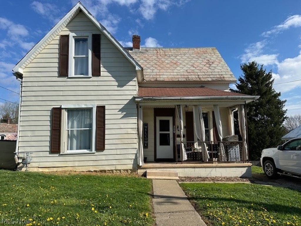 Photo of 560 W Brown Street, New Lexington, OH 43764 (MLS # 5198974)