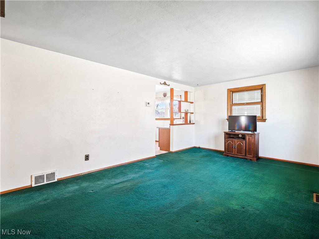 3350 Grant Street, Lorain, Ohio image 3