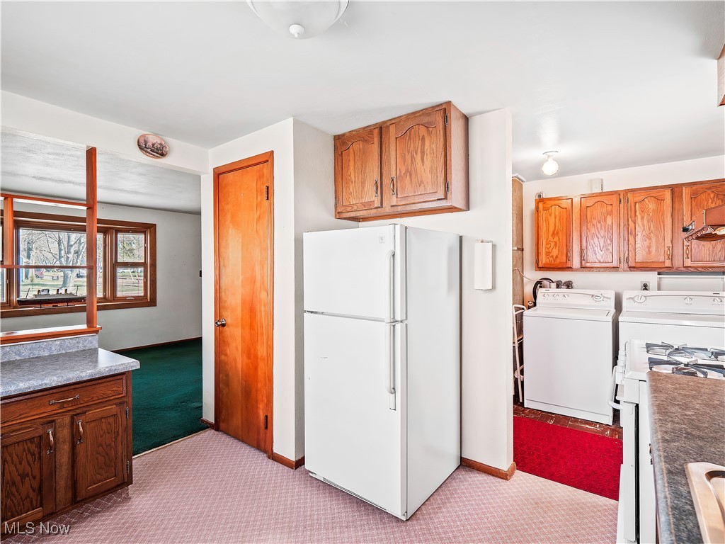 3350 Grant Street, Lorain, Ohio image 9