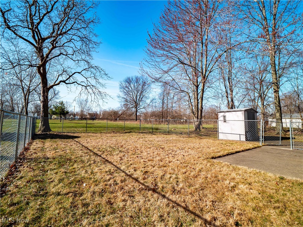 3350 Grant Street, Lorain, Ohio image 21