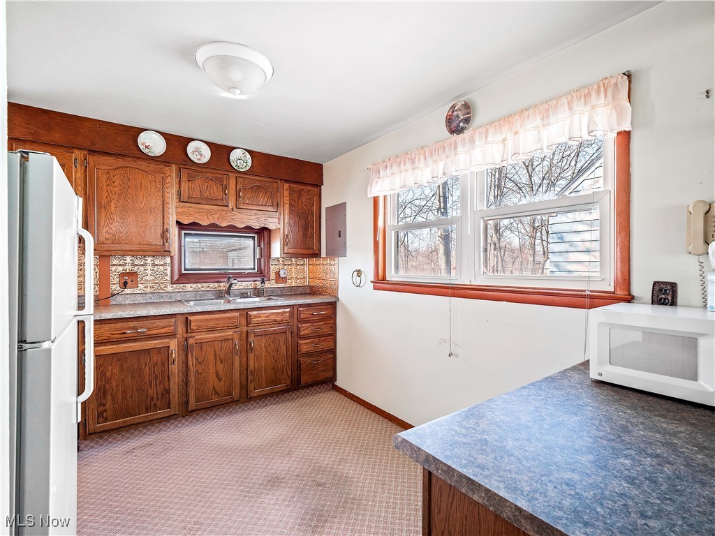 3350 Grant Street, Lorain, Ohio image 7