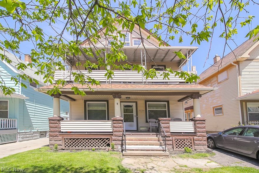 4204 Daisy Ave - UP, Cleveland - 2 bed 1 bath UP unit of 2 family!

$700 rent / $700 deposit
$25 application fee per adult
NO CMHA / NO SMOKING
1-2 pets OK (under 15 lbs) with non-refundable pet fee
1 time $39 non-refundable set up fee paid at lease signing

All applicants are required to fill out a PetScreening application, found on our website directly on the application before being processed. Even if you have NO pets - this application must be filled out.

Really spacious 2 bedroom 1 bathroom UP unit of 2 family home that offers full formal living & dining room! Spacious eat in kitchen - tenant must supply their own stove/fridge. 1 car garage space and large unfinished common basement that is shared with the DN unit has washer/dryer hook ups.

Tenant pays gas/electric utilities and is responsible for snow removal. Serious inquiries only