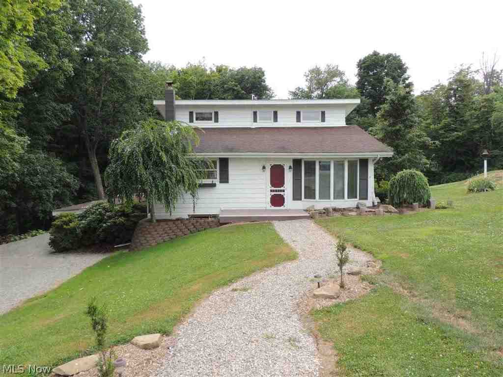 4 Bedroom Home with bathrooms on each level. Nice backyard located on a dead end street. One Year Home Warranty included!